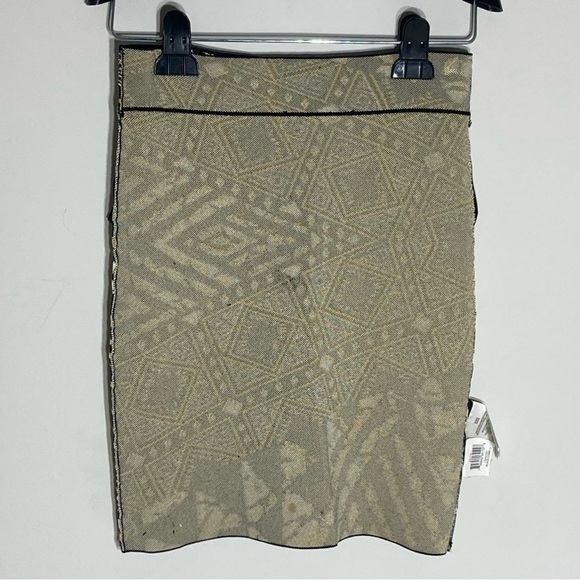 BCBG MAXAZRIA | Britte Bodycon Bandage Highrise Mini Skirt - Picture 6 of 12